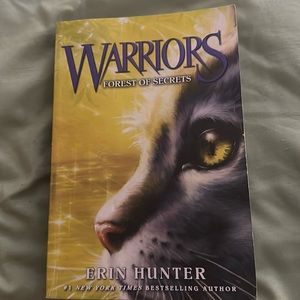 Warrior Cats The Prophecy Begins Book #3 Forest of Secrets Newer Print